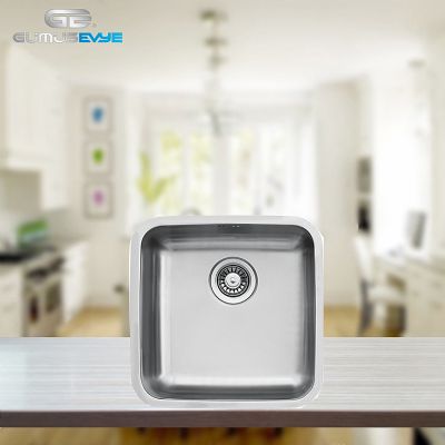 UK�NOX D400 TEK G�Z KARE EVYE